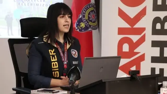 Emniyetin öğrenci ve velilere yönelik projeleri tanıtıldı Emniyetin öğrenci ve velilere yönelik projeleri tanıtıldı