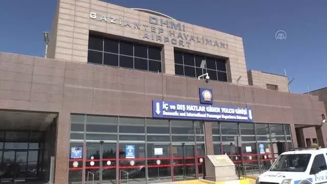 Gaziantep Havalimanı'ndaki işletmecilerde '31 Ocak'a ötelenen kira bedellerinin iptal edilmesi' sevinci Gaziantep Havalimanı'ndaki işletmecilerde '31 Ocak'a ötelenen kira bedellerinin iptal edilmesi' sevinci