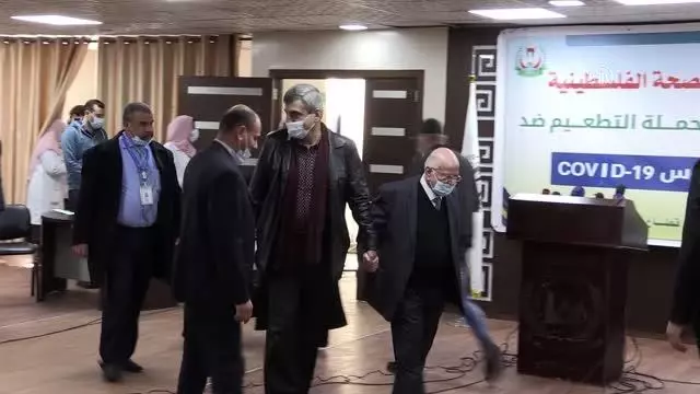 Gazze'de Kovid-19 aşılaması başladı Gazze'de Kovid-19 aşılaması başladı