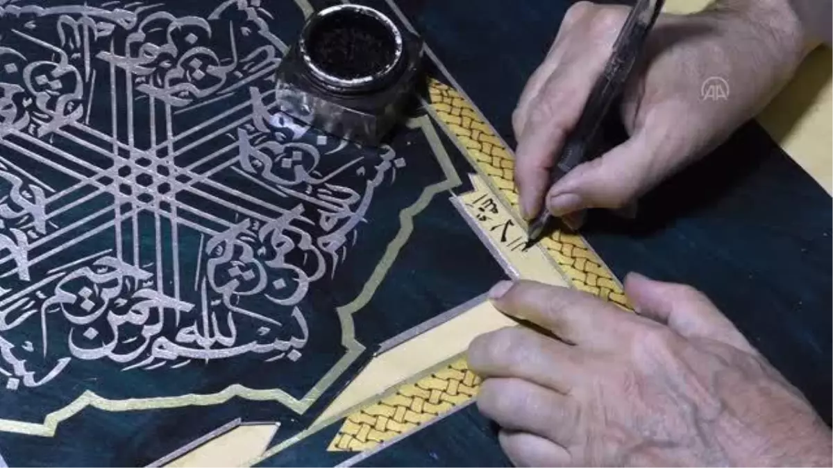 Hattat Mustafa Antika 8'inci kişisel sergisini açmaya hazırlanıyor