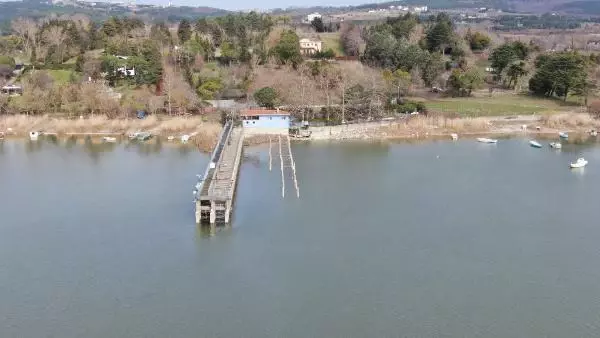 BARAJLARDAKİ SU SEVİYESİ YÜKSELİYOR; TERKOS DA ÇAMURA SAPLANAN SANDALLAR YENİDEN YÜZMEYE BAŞLADI BARAJLARDAKİ SU SEVİYESİ YÜKSELİYOR; TERKOS DA ÇAMURA SAPLANAN SANDALLAR YENİDEN YÜZMEYE BAŞLADI