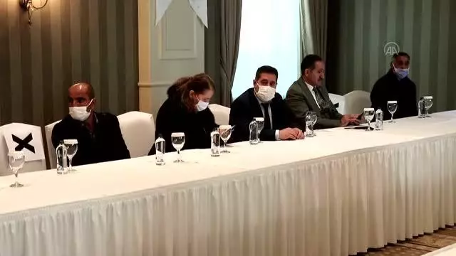 HDP Eş Genel Başkanı Buldan, iş insanlarıyla bir araya geldi HDP Eş Genel Başkanı Buldan, iş insanlarıyla bir araya geldi