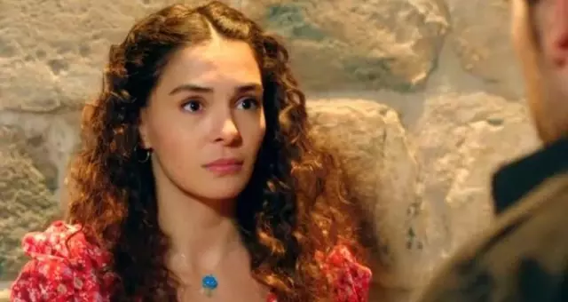 Hercai Reyyan ölüyor mu? Ebru Şahin Hercai dizisinden ayrılıyor mu? Hercai Reyyan öldü mü? Ebru Şahin kimdir, nereli? Hercai Reyyan ölüyor mu? Ebru Şahin Hercai dizisinden ayrılıyor mu? Hercai Reyyan öldü mü? Ebru Şahin kimdir, nereli?