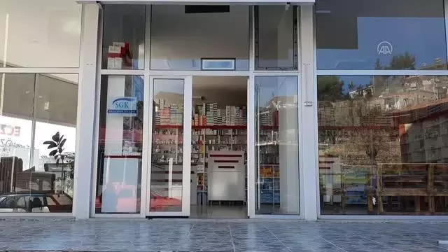Hırsızlık şüphelisi 2 kişi yakalandı Hırsızlık şüphelisi 2 kişi yakalandı