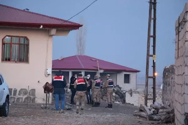 Iğdır'da PKK/KCK operasyonu: 8 tutuklama Iğdır'da PKK/KCK operasyonu: 8 tutuklama