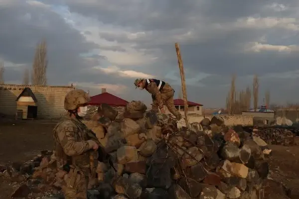 Iğdır'da PKK/KCK operasyonu: 8 tutuklama Iğdır'da PKK/KCK operasyonu: 8 tutuklama