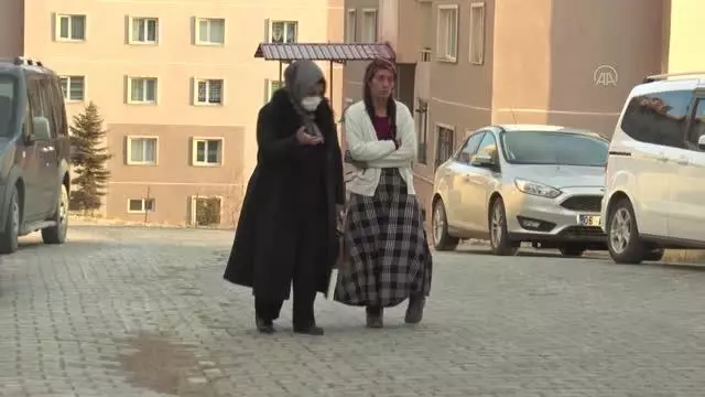 İran merkezli depremde yakınlarını kaybeden Başkaleliler acı günü unutamıyor İran merkezli depremde yakınlarını kaybeden Başkaleliler acı günü unutamıyor