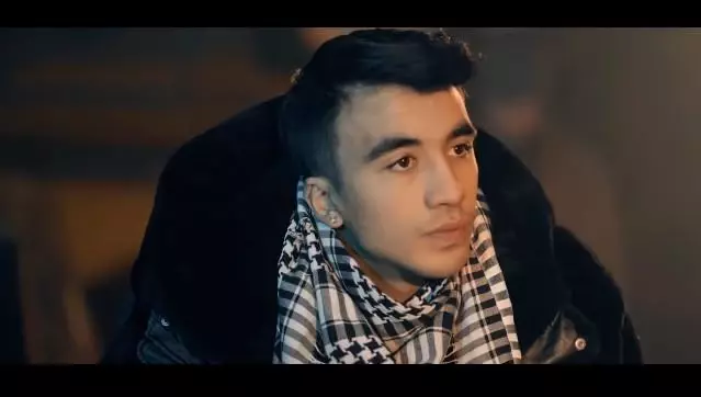 KATANA - Dönüyor Dünyam şarkı sözleri! 'Dönüyor Dünyam' şarkısı sözleri nelerdir? Şarkı hakkında bilgiler KATANA - Dönüyor Dünyam şarkı sözleri! 'Dönüyor Dünyam' şarkısı sözleri nelerdir? Şarkı hakkında bilgiler