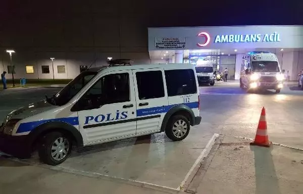 Kayseri'de karbonmonoksitten zehirlenen 4 kişi hastaneye kaldırıldı Kayseri'de karbonmonoksitten zehirlenen 4 kişi hastaneye kaldırıldı