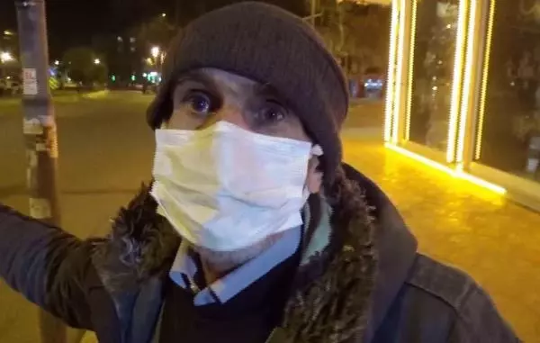 Son dakika haber... Kendisini polis olarak tanıtan şüpheli yaşlı adamın telefonunu çaldı Son dakika haber... Kendisini polis olarak tanıtan şüpheli yaşlı adamın telefonunu çaldı