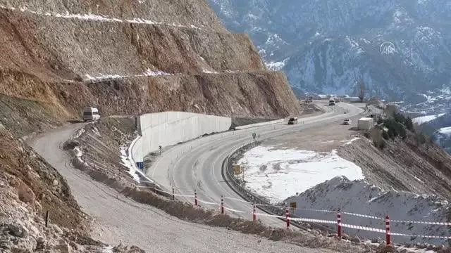 Kırkdilim Tünelleri'ndeki T2 tünelinde ışık görme töreni Kırkdilim Tünelleri'ndeki T2 tünelinde ışık görme töreni