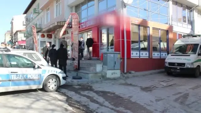 KONYA- Kimya öğretmeni kaldığı otelin odasında ölü bulundu KONYA- Kimya öğretmeni kaldığı otelin odasında ölü bulundu