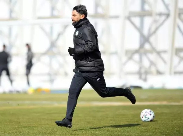 Konyaspor'da 6 oyuncunun sakatlığı sürüyor Konyaspor'da 6 oyuncunun sakatlığı sürüyor