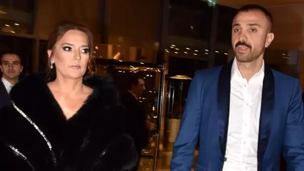 Koronavirüse yakalanan Demet Akalın yaşadıklarını anlattı: Kerpetenle bütün hücrelerimi çekiyorlardı! Koronavirüse yakalanan Demet Akalın yaşadıklarını anlattı: Kerpetenle bütün hücrelerimi çekiyorlardı!