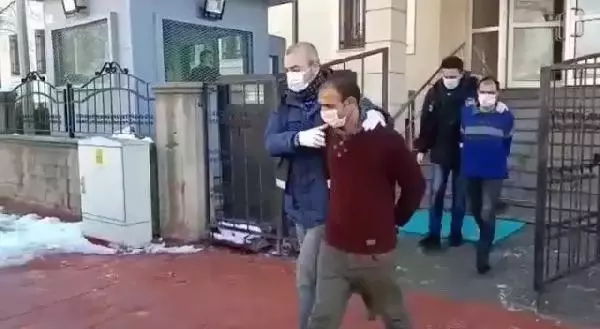 Kuryelerin elektrikli bisikletlerini çalan hırsızlar yakalandı Kuryelerin elektrikli bisikletlerini çalan hırsızlar yakalandı