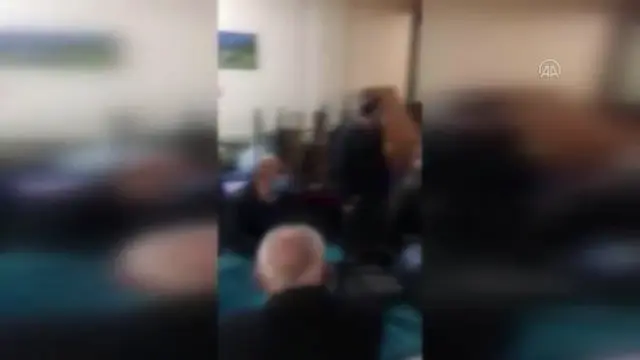 Son dakika haber... Manav içerisinde oyun oynayanlara 124 bin lira ceza Son dakika haber... Manav içerisinde oyun oynayanlara 124 bin lira ceza