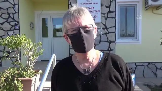 Muğla'da yaşayan yerleşik yabancılar Kovid-19 aşısının ilk dozunu oldu Muğla'da yaşayan yerleşik yabancılar Kovid-19 aşısının ilk dozunu oldu