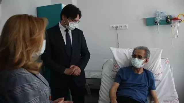 Son dakika haber... Muğla Eğitim ve Araştırma Hastanesi Organ Nakli Merkezinde ilk böbrek nakli gerçekleştirildi Son dakika haber... Muğla Eğitim ve Araştırma Hastanesi Organ Nakli Merkezinde ilk böbrek nakli gerçekleştirildi