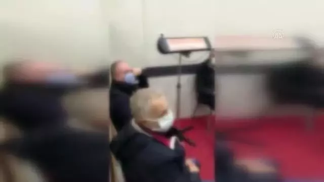 Mühürlenen kıraathanede oyun oynayanlara para cezası Mühürlenen kıraathanede oyun oynayanlara para cezası
