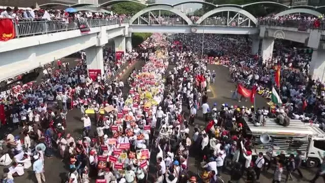 Myanmar'daki darbe karşıtı protestolar (2) Myanmar'daki darbe karşıtı protestolar (2)