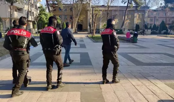 Osmaniye'de polisten koronavirüs denetimi Osmaniye'de polisten koronavirüs denetimi