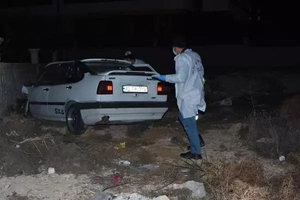 Otomobil duvara çarptı: 1 ölü Otomobil duvara çarptı: 1 ölü