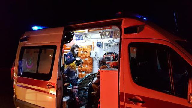 ozel halk otobusu tir a carpti 6 yarali 2 13945603 o