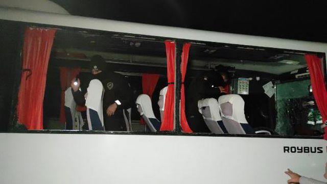 ozel halk otobusu tir a carpti 6 yarali 7 13945603 o