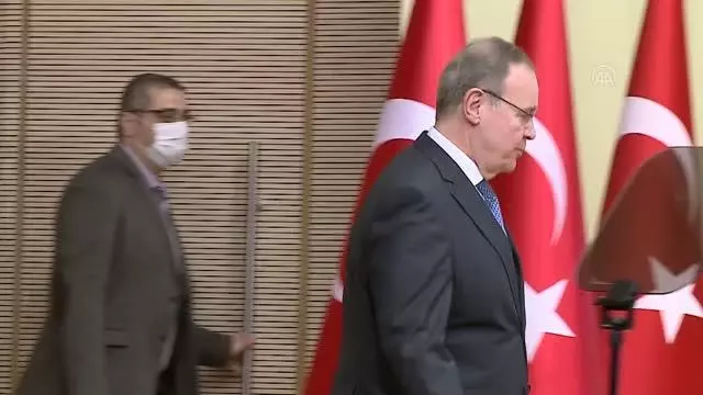 Öztrak: 'Her bir fezlekenin içeriğine tek tek bakmak lazım' Öztrak: 'Her bir fezlekenin içeriğine tek tek bakmak lazım'