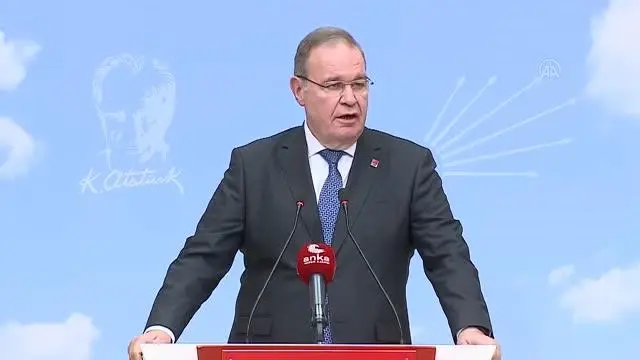Öztrak: 'Her bir fezlekenin içeriğine tek tek bakmak lazım' Öztrak: 'Her bir fezlekenin içeriğine tek tek bakmak lazım'