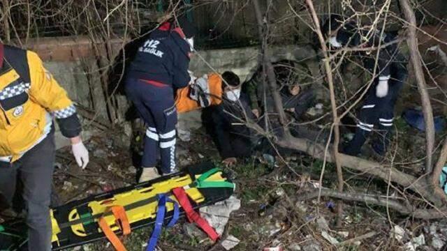 Polis kapıyı çalınca paniğe kapılıp balkondan atlayan 2 kişinin bacağı kırıldı Polis kapıyı çalınca paniğe kapılıp balkondan atlayan 2 kişinin bacağı kırıldı