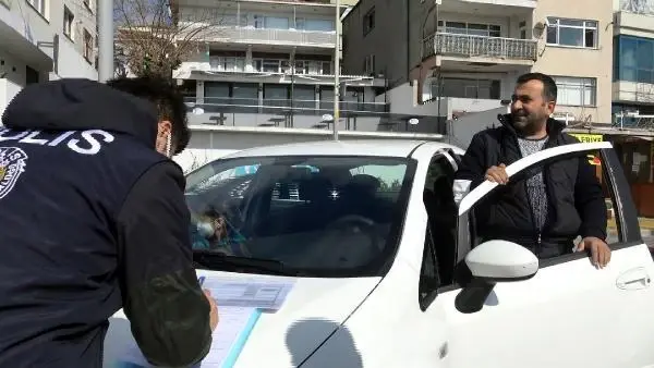POLİSTEN SAHİLDEKİ KAYALIKLARDA SOKAĞA ÇIKMA KISITLAMASI DENETİMİ POLİSTEN SAHİLDEKİ KAYALIKLARDA SOKAĞA ÇIKMA KISITLAMASI DENETİMİ