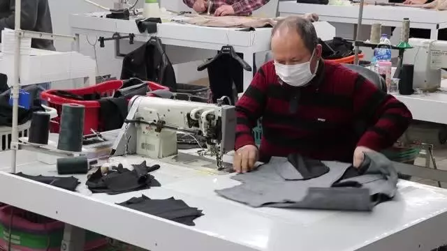 Safranbolu'da üretilen deri kıyafetler, dünyanın dört bir yanına gönderiliyor Safranbolu'da üretilen deri kıyafetler, dünyanın dört bir yanına gönderiliyor