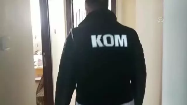 Son dakika haber | Sahte içki imalathanelerine operasyonda 1323 litre etil alkol ele geçirildi Son dakika haber | Sahte içki imalathanelerine operasyonda 1323 litre etil alkol ele geçirildi