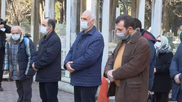 Evinde hayatını kaybeden Serpil Barlas, son yolculuğuna uğurlandı Evinde hayatını kaybeden Serpil Barlas, son yolculuğuna uğurlandı