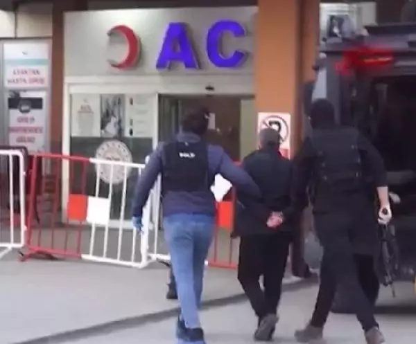 Son dakika haberi: Terör operasyonları: 3 tutuklama Son dakika haberi: Terör operasyonları: 3 tutuklama