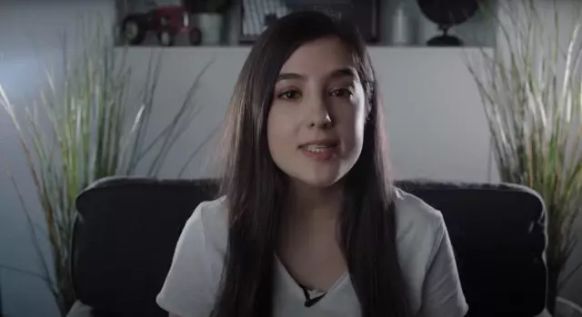 Sümeyra Çenet kimdir, kaç yaşında? Sümeyra Çenet ile Ruhi Çenet kardeş mi? Sümeyra Çenet hayatı ve biyografisi! Sümeyra Çenet kimdir, kaç yaşında? Sümeyra Çenet ile Ruhi Çenet kardeş mi? Sümeyra Çenet hayatı ve biyografisi!