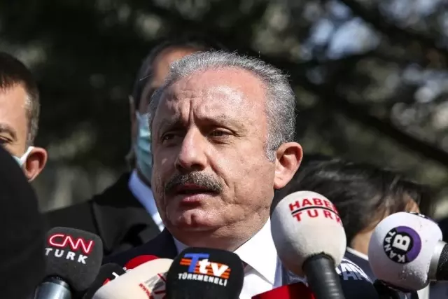 TBMM Başkanı Şentop, gazetecilerin gündeme ilişkin sorularını yanıtladı Açıklaması TBMM Başkanı Şentop, gazetecilerin gündeme ilişkin sorularını yanıtladı Açıklaması