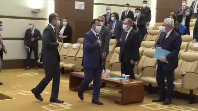 TİHEK Başkanı Süleyman Arslan, Uzman Yardımcıları Eğitim Programı'nda konuştu TİHEK Başkanı Süleyman Arslan, Uzman Yardımcıları Eğitim Programı'nda konuştu