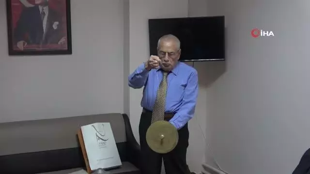 Ufo tasarlayan Fevzi dede ömrünü Türkiye'nin ilk uzay projesine adadı Ufo tasarlayan Fevzi dede ömrünü Türkiye'nin ilk uzay projesine adadı