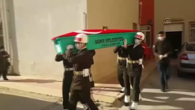 Vefat eden Kore gazisi son yolculuğuna uğurlandı Vefat eden Kore gazisi son yolculuğuna uğurlandı
