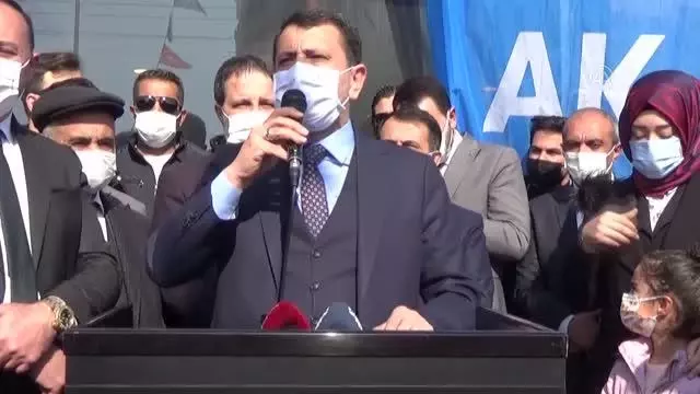Yüksekova'da AK Parti İlçe Başkanlığı binası açıldı Yüksekova'da AK Parti İlçe Başkanlığı binası açıldı
