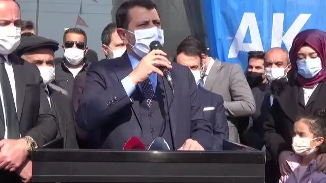 Yüksekova'da AK Parti İlçe Başkanlığı binası açıldı Yüksekova'da AK Parti İlçe Başkanlığı binası açıldı
