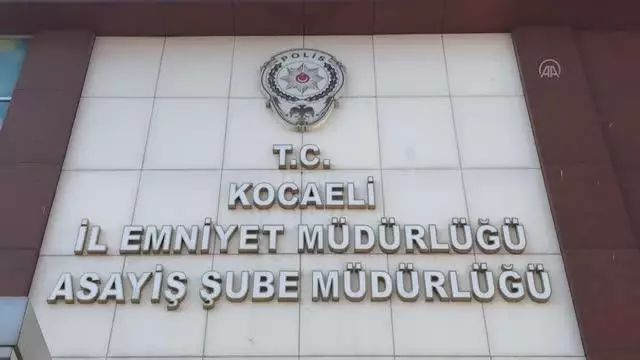 9 ilde 'konteyner dolandırıcılığı' iddiasıyla 40 kişi gözaltına alındı 9 ilde 'konteyner dolandırıcılığı' iddiasıyla 40 kişi gözaltına alındı