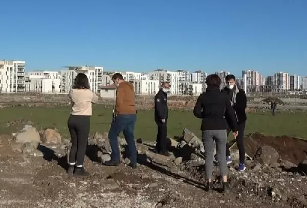 Aradıkları telefon olay yerinde çalınca babalarının öldüğünü anladılar
