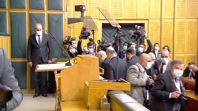 Bahçeli: 'Biz kuşakları X, Y, Z kategorisiyle ele almıyor, bu şekilde analiz etmiyoruz'