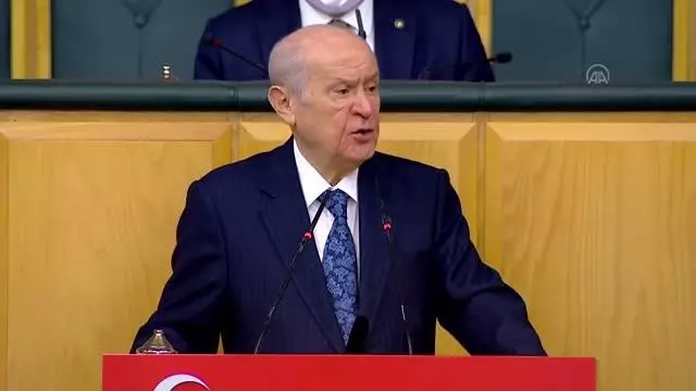 Bahçeli: 'Sevgili gençler, hiçbirinizi kaybedemeyiz' Bahçeli: 'Sevgili gençler, hiçbirinizi kaybedemeyiz'