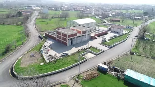 BALIKESİR - Atık su arıtma tesisinde yetiştirilecek bitkiler kent estetiğinde kullanılacak BALIKESİR - Atık su arıtma tesisinde yetiştirilecek bitkiler kent estetiğinde kullanılacak