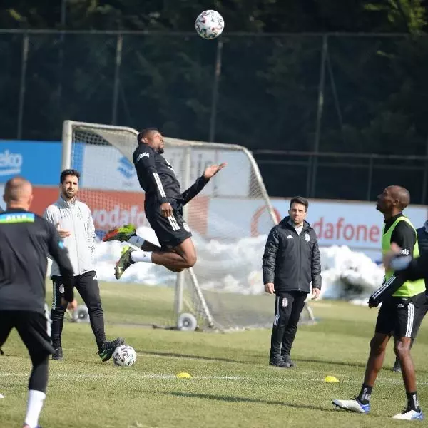 Beşiktaş kondisyon ve taktik çalıştı Beşiktaş kondisyon ve taktik çalıştı