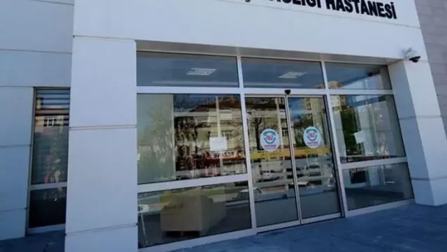 Devlet hastanesinde skandal olay! İki çalışan cinsel ilişkiye girerken yakalandı Devlet hastanesinde skandal olay! İki çalışan cinsel ilişkiye girerken yakalandı